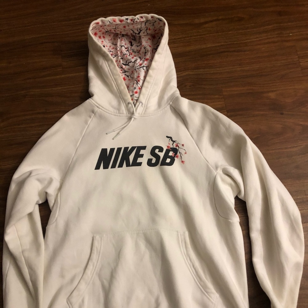 Nike SB Japanese Cherry Blossom Sweatshirt